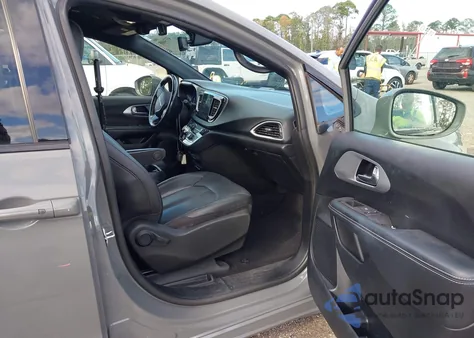 2020 Chrysler Pacifica Hybrid Touring L from USA, damaged, VIN 2C4RC1L71LR258003